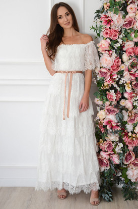 Sukienka maxi hiszpanka z koronki biała Aleza