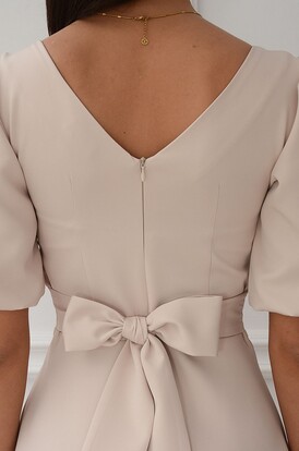 Sukienka midi rozkloszowana beż Suzzy