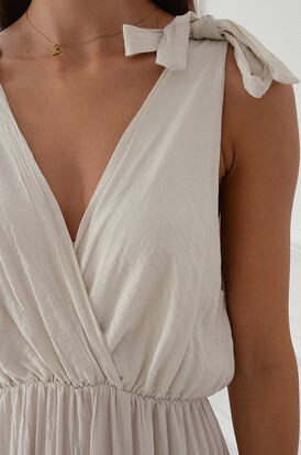 Sukienka midi z falban z kokardami beż Armine