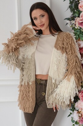 Sweter kardigan z frędzlami w paski kamel- beż Uli