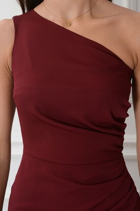 Sukienka maxi kopertowa na jedno ramię burgund Zuzie