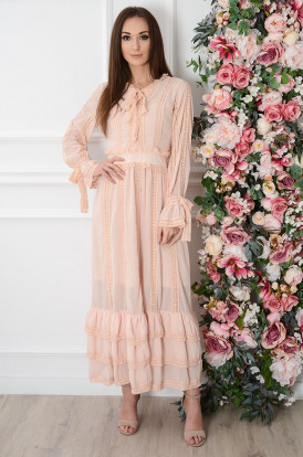 Sukienka maxi boho z koronkowymi wstawkami pudrowa Achacja