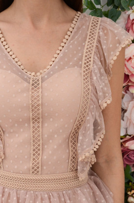 Sukienka z tiulowych falban brudny róż Reefs