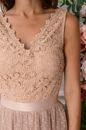 Sukienka midi z koronki i tiulu brudny róż Elema